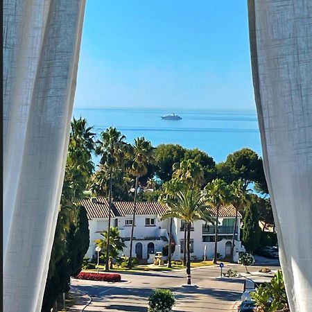 Atico Con Dos Terrazas Con Estupendas Vistas Del Mar Apartment Malaga Exterior photo